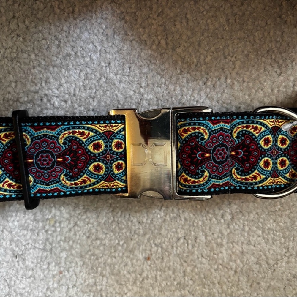 Beautiful Handmade Metal Clasp Dog Collar 2” wide Sz XL Red Temple